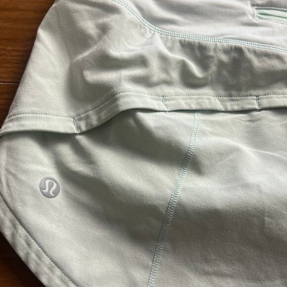 Lululemon athletica Light Sea Mist Mint Green Running Shorts Size 6 - Picture 4 of 8